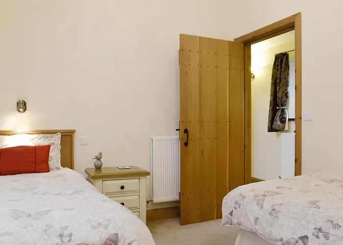 The Old Byre 度假居 Dearham